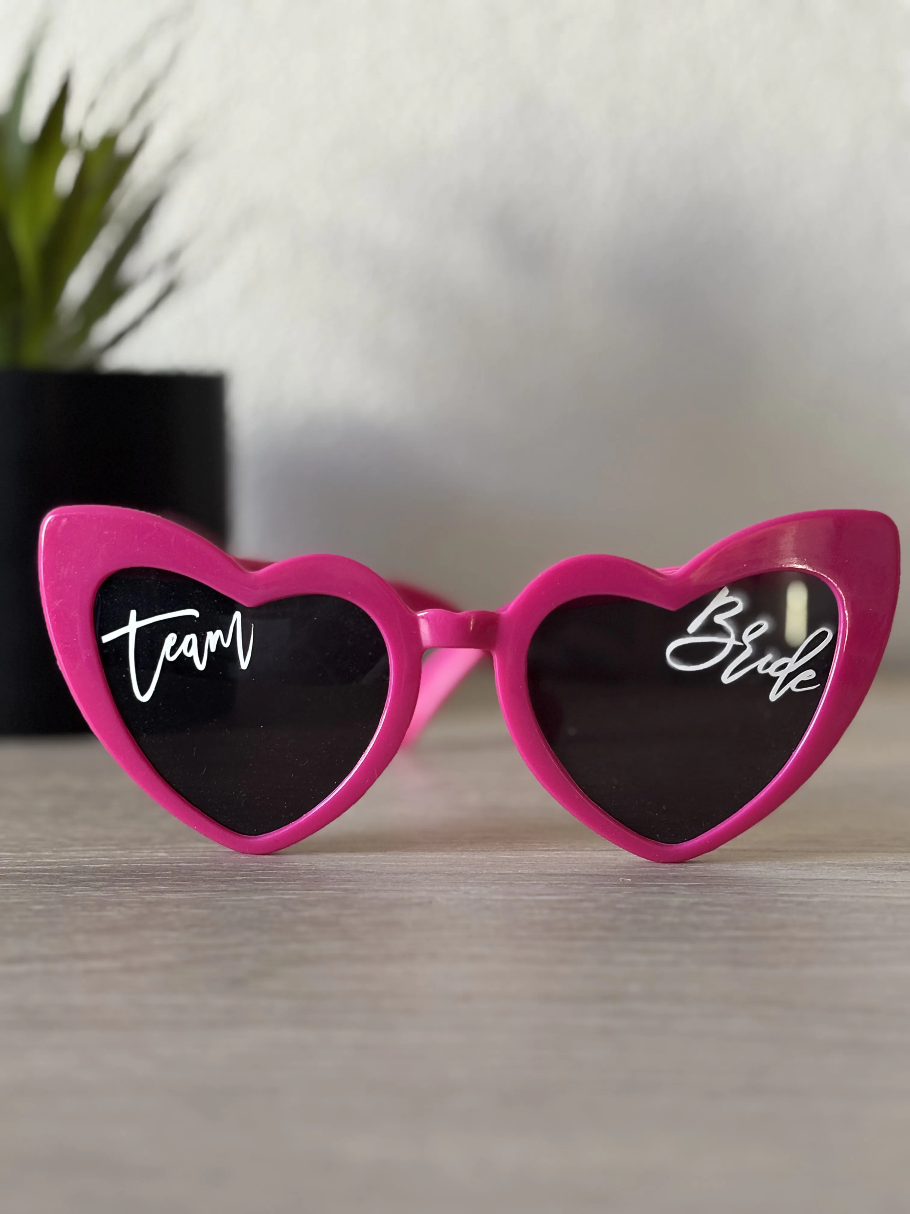 Lunettes cœur rose (invitée)